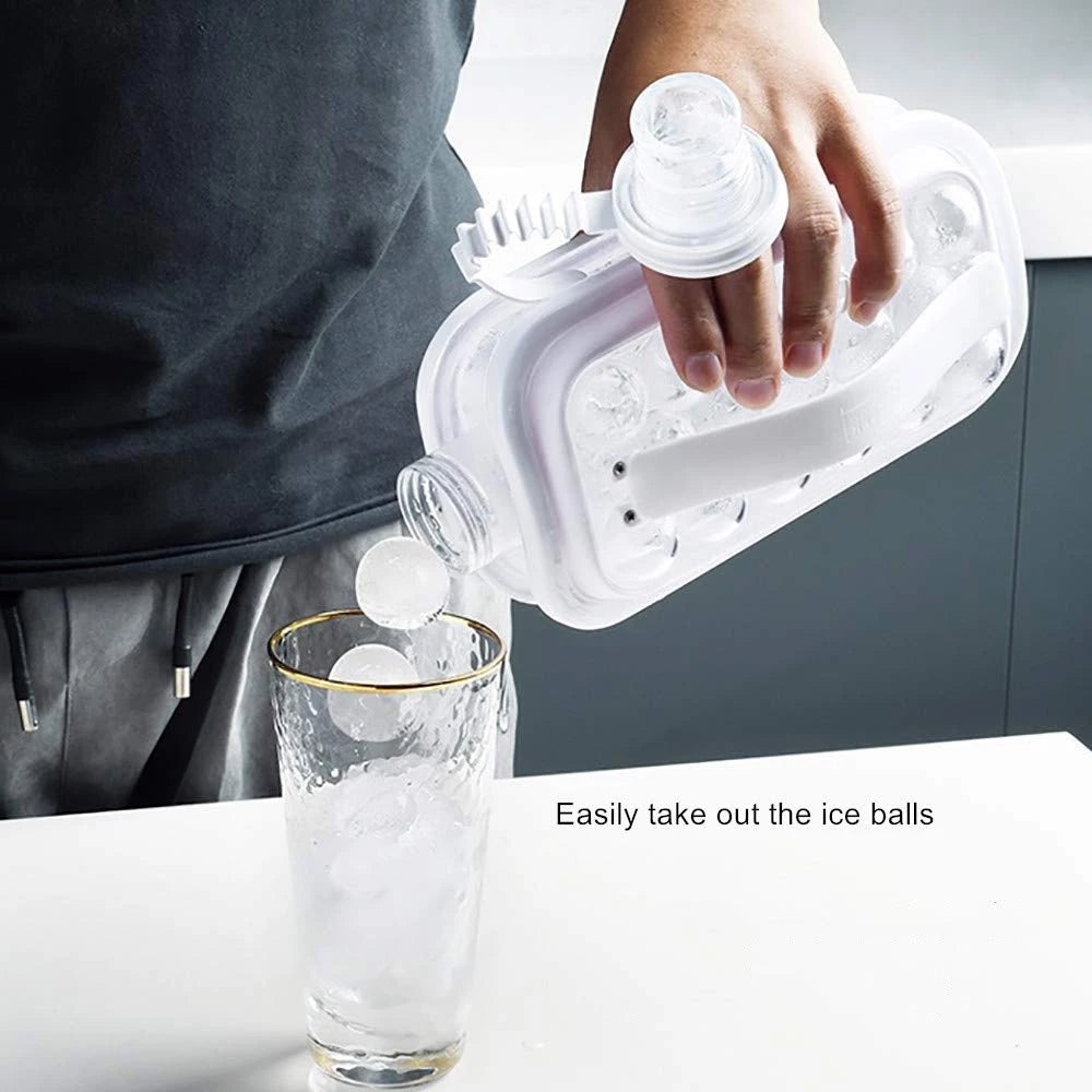 2-IN-1 ICE CUBE BOTTLE WITH BUILT-IN ICE MAKER